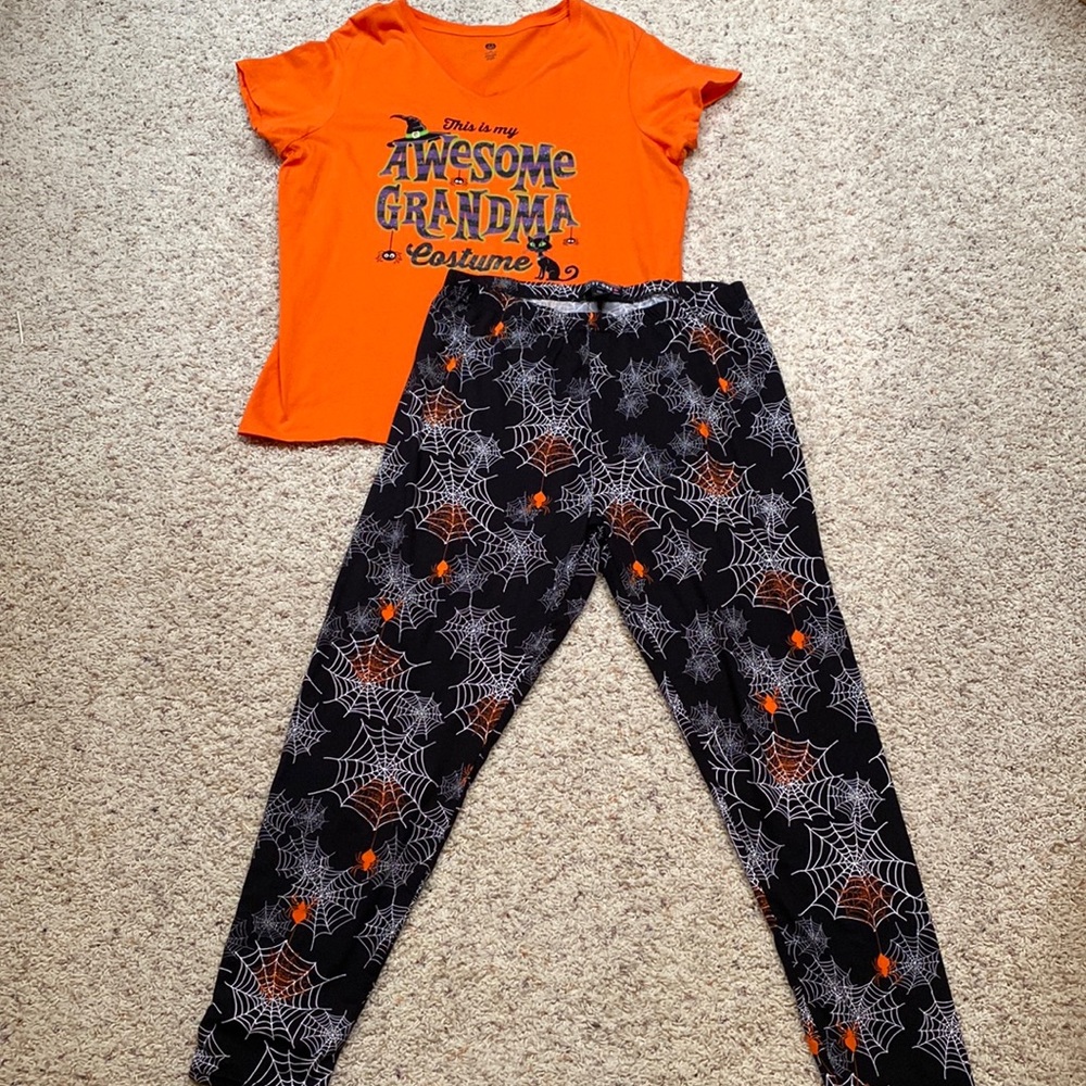 Womens 2X Grandma 👵 Halloween 🎃 outfit. Shirt with stretchy/yoga pants.